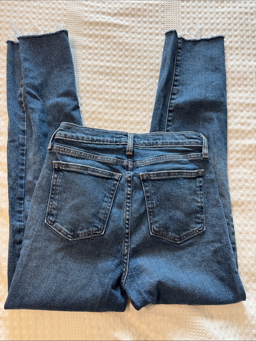 Universal Thread Women's Straight Leg Jeans - Picture 4 of 4